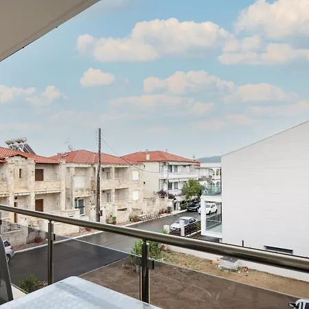 Ioranna - Sithonia Aparthotel Sarti
