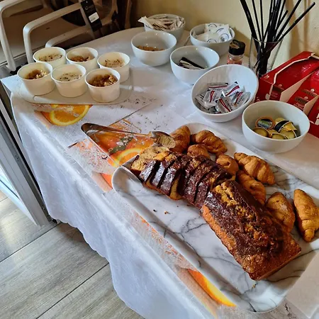 Ξενοδοχείο με διαμερίσματα Ioranna - Sithonia