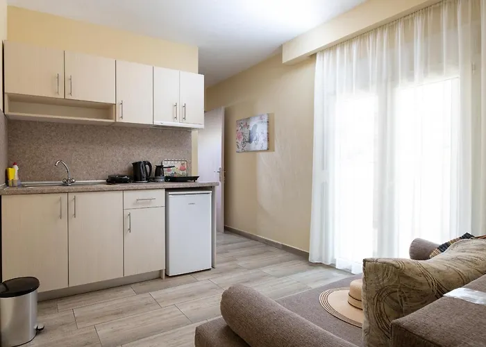 Ioranna - Sithonia Apartahotel Sarti